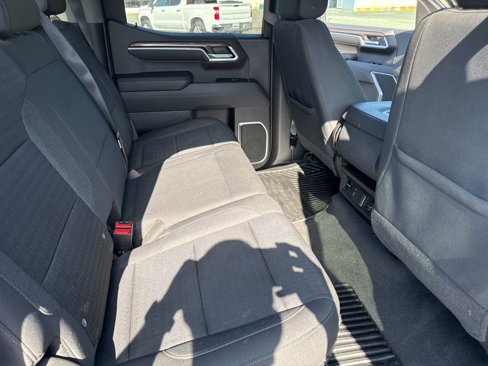 Used 2022 Chevrolet Silverado 1500 LT image 39