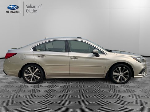 Used 2018 Subaru Legacy 2.5i Limited image 12