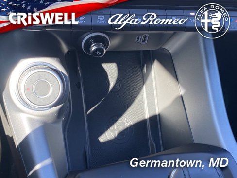 New 2024 Alfa Romeo Tonale Ti image 29
