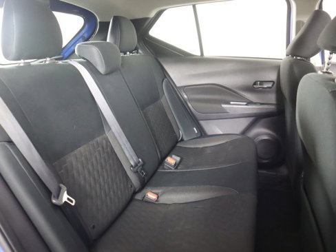 Used 2023 Nissan Kicks SV image 31