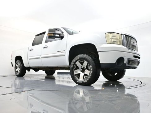 Used 2008 GMC Sierra 1500 Denali image 33