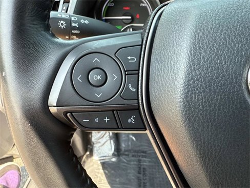 Used 2021 Toyota Camry XSE w/ Cold Weather Package image 32