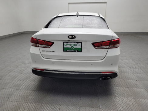 Used 2018 Kia Optima LX image 7