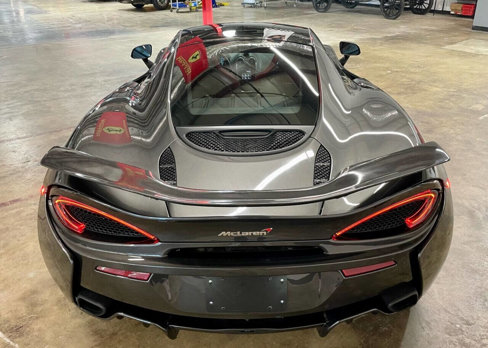 Used 2017 McLaren 570S image 28