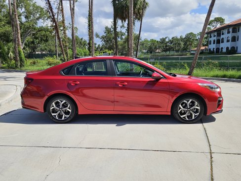 Certified 2020 Kia Forte LXS image 8