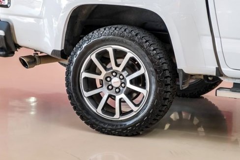 Used 2019 GMC Canyon Denali image 50