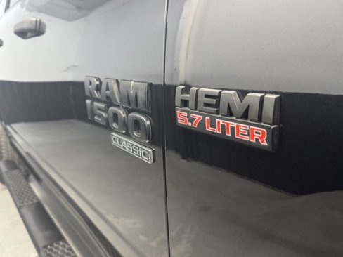 Used 2019 RAM 1500 Express w/ Wheel & Sound Group image 34