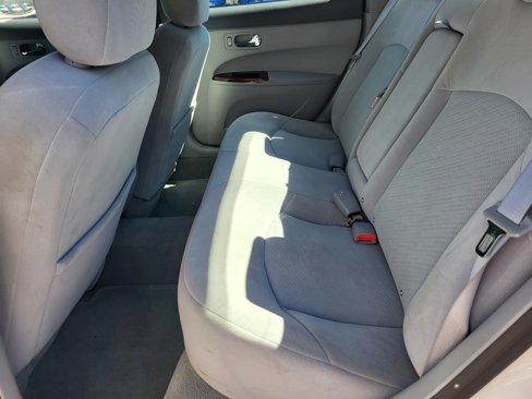 Used 2007 Buick LaCrosse CX image 7