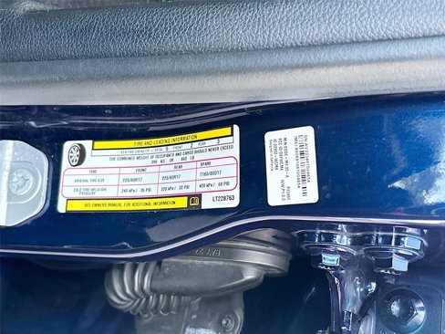 Used 2020 Jeep Compass Latitude w/ Cold Weather Group image 36