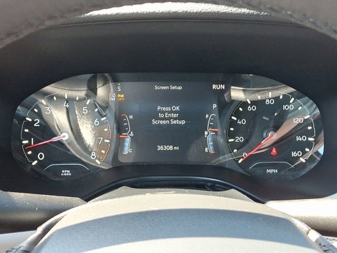 Used 2024 Jeep Compass Limited image 20