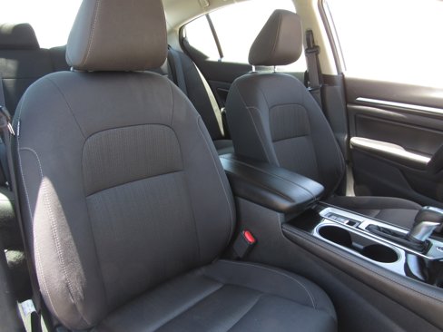 Used 2023 Nissan Altima 2.5 SV image 7