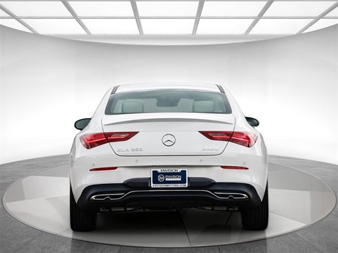 Used 2025 Mercedes-Benz CLA 250 4MATIC image 3