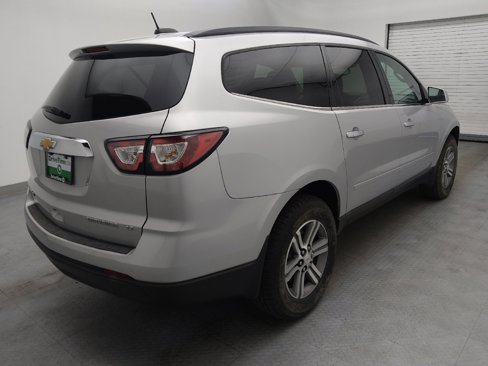 Used 2017 Chevrolet Traverse LT image 9