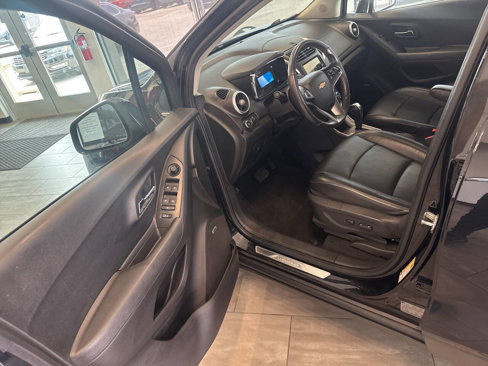 Used 2015 Chevrolet Trax LTZ image 26