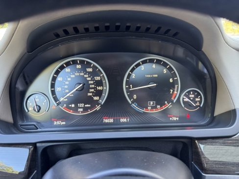 Used 2013 BMW 750i xDrive image 20