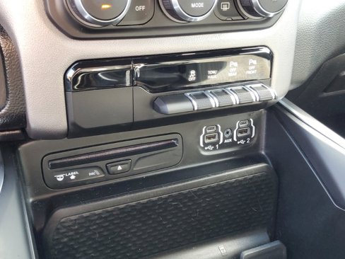 Used 2019 RAM 1500 Big Horn image 27