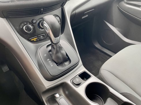 Used 2015 Ford Escape SE image 28
