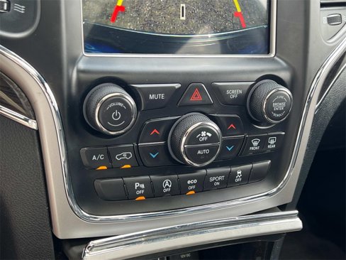 Used 2018 Jeep Grand Cherokee Overland image 20