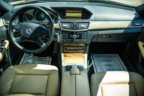 Used 2010 Mercedes-Benz E 350 4MATIC Sedan image 8
