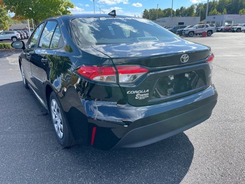 New 2026 Toyota Corolla LE image 3