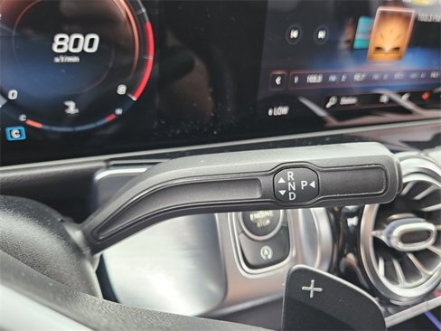 Used 2020 Mercedes-Benz GLB 250 image 11
