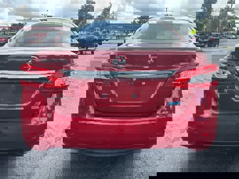 Used 2014 Nissan Sentra S image 8