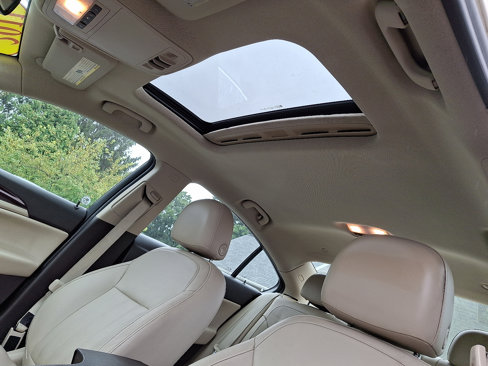 Used 2011 Buick Regal CXL w/ RL5 Preferred Equipment Group image 15