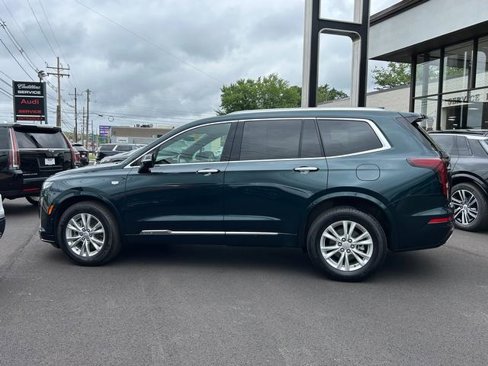 Used 2024 Cadillac XT6 Luxury image 6