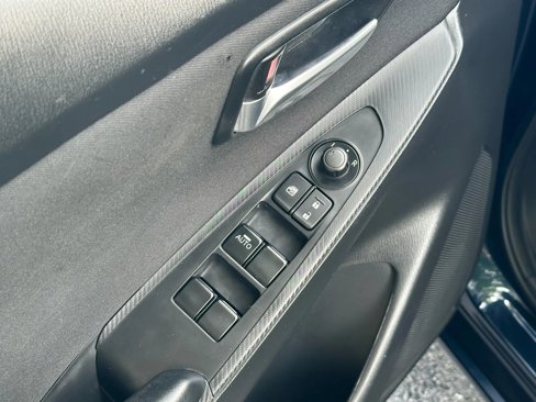 Used 2017 Toyota Yaris iA image 18