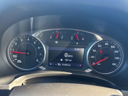Used 2024 GMC Terrain SLT image 26