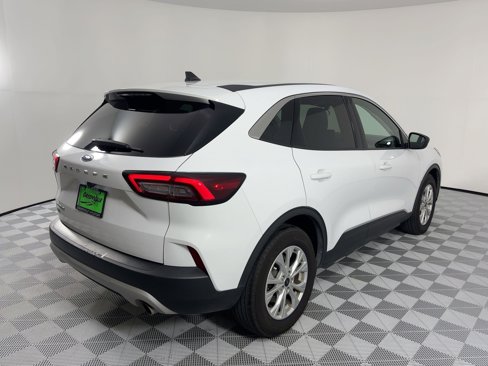 Used 2024 Ford Escape Active image 9