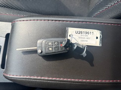 Used 2012 GMC Terrain SLE w/ Convenience Package image 7