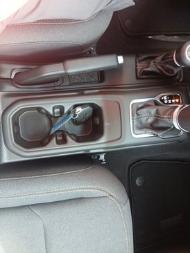 New 2025 Jeep Gladiator Sport image 36