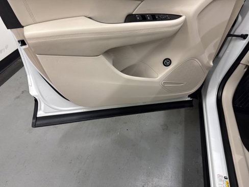 Used 2021 Buick Envision Essence image 37