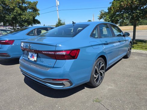 New 2025 Volkswagen Jetta SEL image 4
