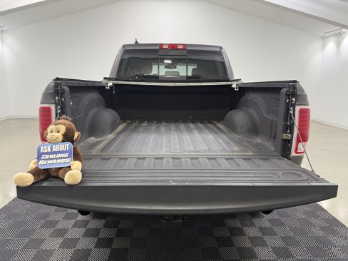 Used 2015 RAM 1500 Laramie w/ Convenience Group image 8