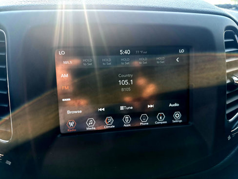 Used 2019 Jeep Compass Latitude image 17
