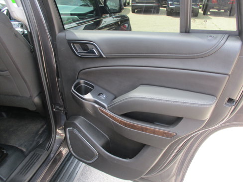 Used 2018 Chevrolet Tahoe 4WD w/ Remote Keyless Entry Package image 22