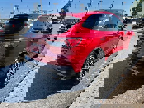 Used 2020 Ford Escape SEL image 6