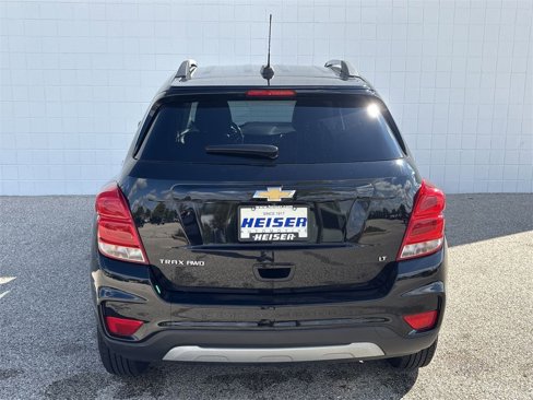 Used 2020 Chevrolet Trax LT w/ Driver Confidence Package image 12
