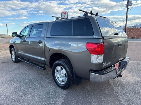 Used 2012 Toyota Tundra 4x4 CrewMax image 4