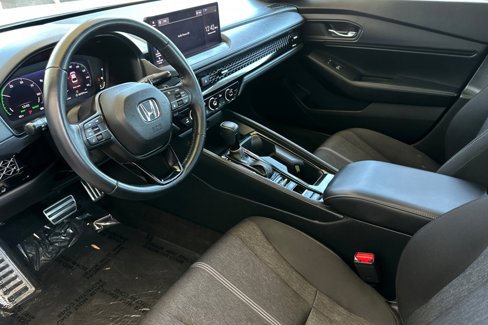 Used 2023 Honda Accord Sport image 10