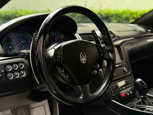 Used 2014 Maserati GranTurismo Sport image 32