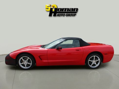 Used 2000 Chevrolet Corvette Convertible w/ Memory Pkg image 2