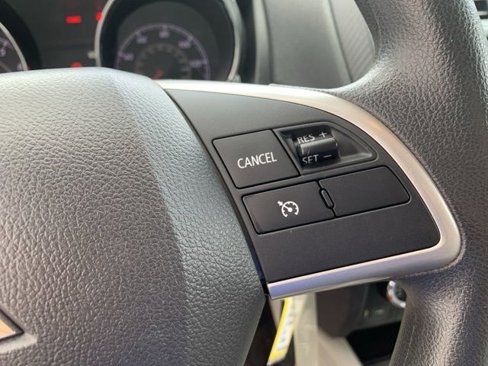 Used 2018 Mitsubishi Outlander Sport ES image 23