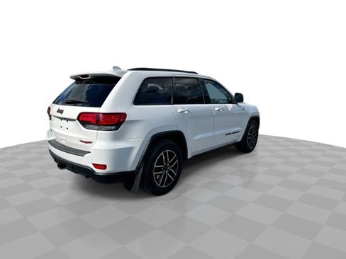 Used 2020 Jeep Grand Cherokee Trailhawk image 8
