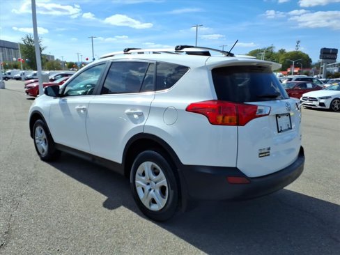 Used 2015 Toyota RAV4 LE image 3
