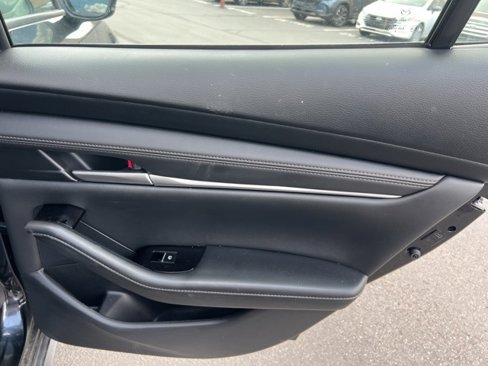 Used 2025 MAZDA MAZDA3 s image 31