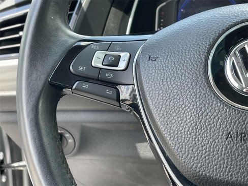 Certified 2019 Volkswagen Jetta SEL w/ Cold Weather Package image 20