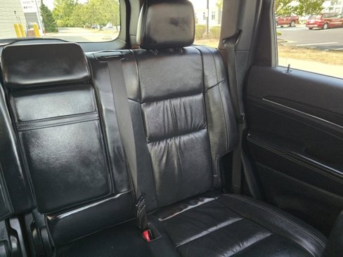 Used 2015 Jeep Grand Cherokee Limited w/ Trailer Tow Group IV image 44